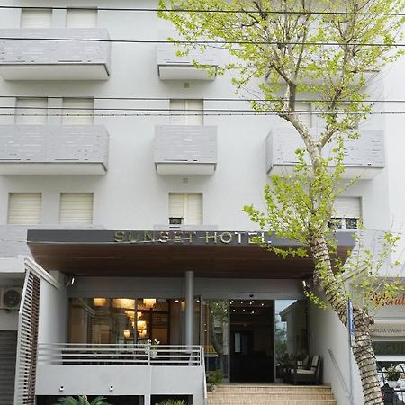 Hotel Sunset Rimini Exterior photo